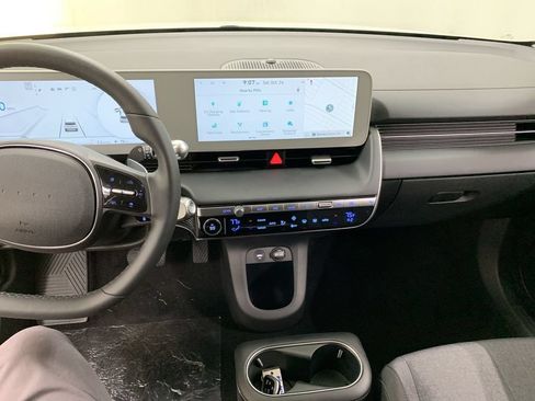 Used 2024 Hyundai Ioniq 5 SEL AWD/4WD image 19