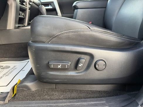 Used 2020 Toyota 4Runner SR5 Premium w/ Moonroof Package AWD/4WD image 12
