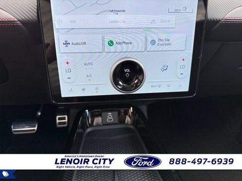 Used 2025 Ford Mustang Mach-E Premium w/ Sport Appearance Package AWD/4WD image 27