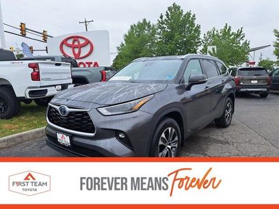 Used 2023 Toyota Highlander XLE