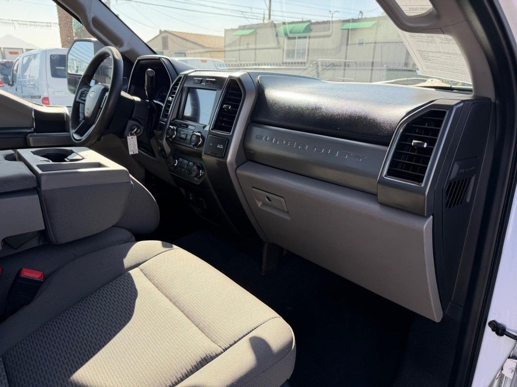 Used 2021 Ford F350 XLT w/ XLT Value Package RWD image 20