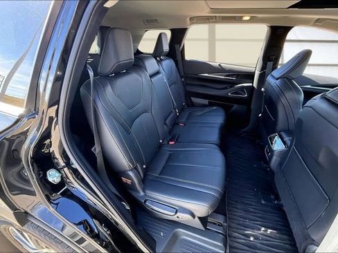 Used 2025 INFINITI QX60 Sensory w/ Vision Package image 27