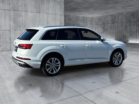 Used 2025 Audi Q7 3.0T Premium Plus AWD/4WD image 5