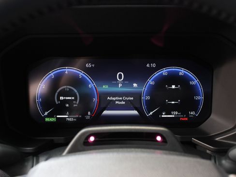 Used 2025 Toyota Land Cruiser image 61