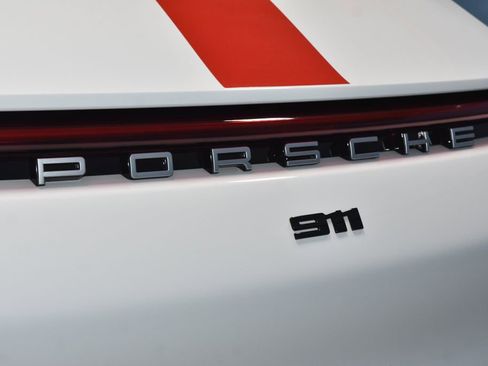 Certified 2024 Porsche 911 Carrera S RWD image 32