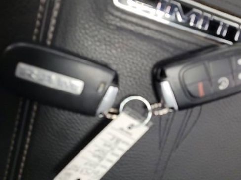 Used 2015 RAM 3500 Laramie Longhorn image 14