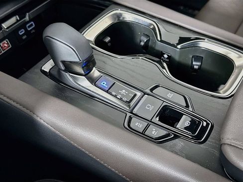 Certified 2023 Lexus RX 350 w/ Cold Area Package AWD/4WD image 17
