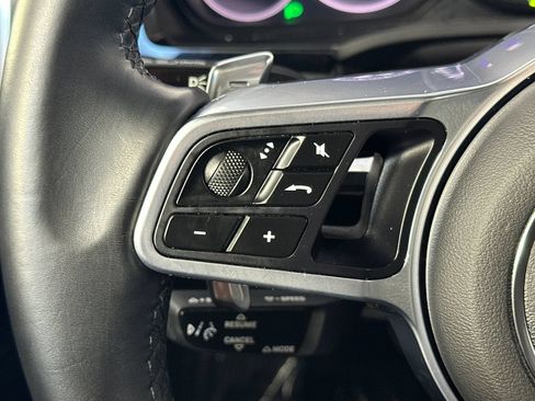 Certified 2023 Porsche Cayenne AWD/4WD image 26