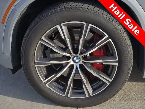 Used 2024 BMW X5 xDrive40i w/ M Sport Package image 9