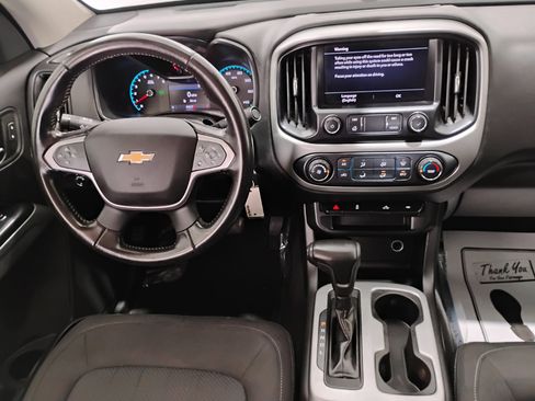 Used 2020 Chevrolet Colorado LT image 40