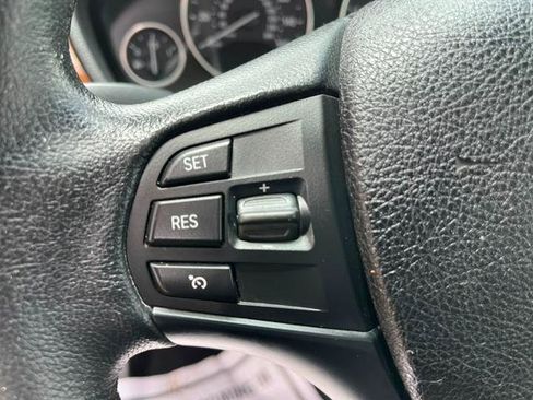 Used 2014 BMW 320i Sedan RWD image 24