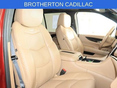 Used 2019 Cadillac Escalade Platinum AWD/4WD image 23