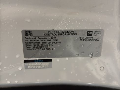 Used 2022 GMC Acadia Denali w/ GMC Pro Grade Package image 40