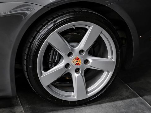 Used 2022 Porsche 718 Cayman image 53