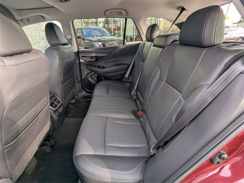 Used 2021 Subaru Outback Limited image 20
