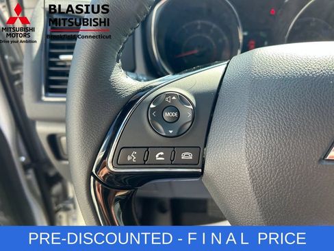 Used 2025 Mitsubishi Outlander Sport SEL AWD/4WD image 52