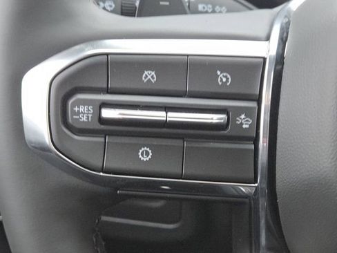 New 2026 GMC Yukon XL Denali w/ Sun & Power Step Package image 15