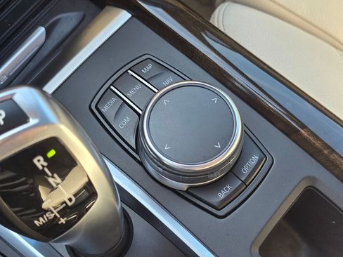 Used 2017 BMW X5 xDrive40e image 71