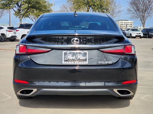 New 2025 Lexus ES 350 Ultra Luxury image 7