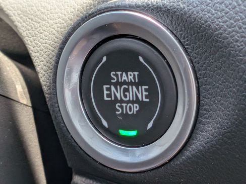 Certified 2021 Buick Encore GX Select FWD image 30