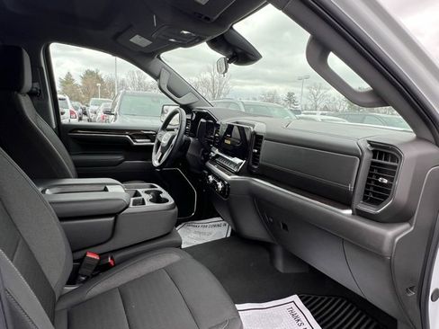 Certified 2025 GMC Sierra 1500 Elevation image 10