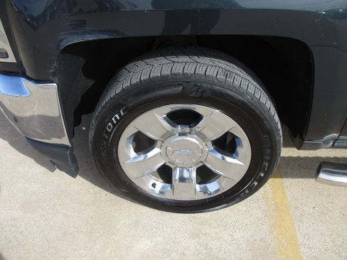Used 2018 Chevrolet Silverado 1500 LTZ w/ Texas Edition image 3