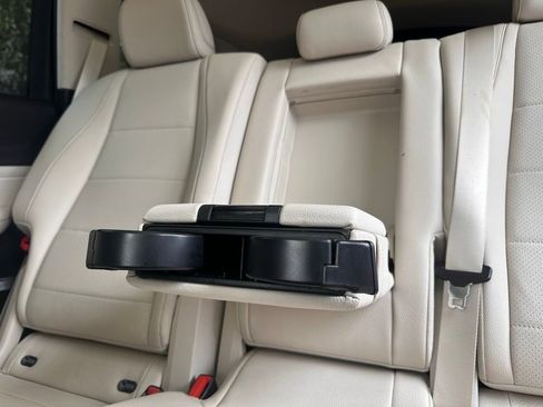 Used 2022 Mercedes-Benz GLS 450 4MATIC image 34
