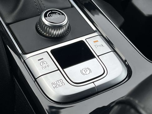 Used 2024 Kia Telluride EX image 39