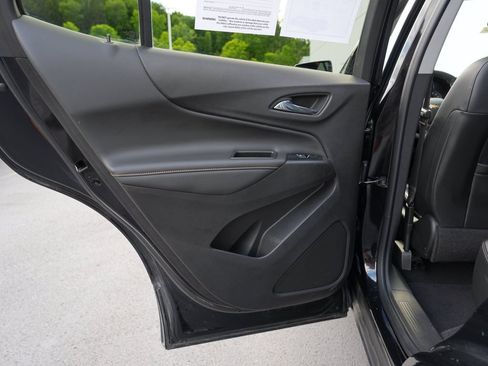 Used 2024 Chevrolet Equinox Premier AWD/4WD image 20
