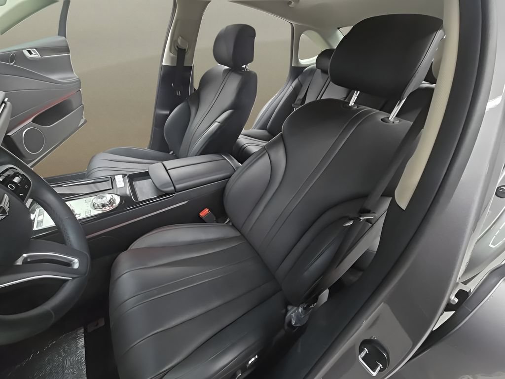 Used 2026 Genesis G80 2.5T AWD/4WD image 13