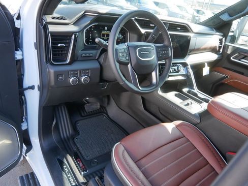 New 2026 GMC Sierra 3500 Denali Ultimate image 5