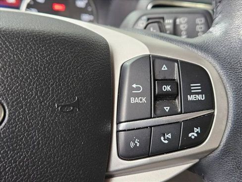 Used 2020 Ford Explorer XLT w/ Equipment Group 202A RWD image 23