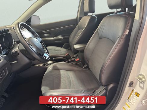Used 2023 Mitsubishi Outlander Sport LE AWD/4WD image 19
