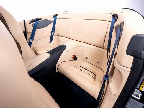 Certified 2019 Ferrari Portofino image 27