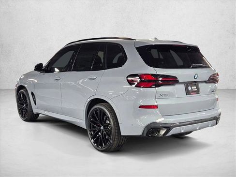 New 2026 BMW X5 xDrive40i w/ M Sport Package image 8
