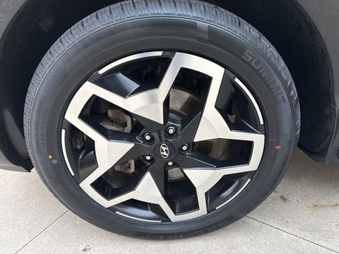 Used 2023 Hyundai Santa Cruz Limited image 27