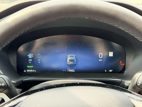 Used 2023 Ford Escape SE w/ PHEV Premium Package FWD image 22
