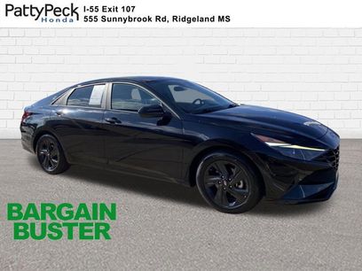 Used 2021 Hyundai Elantra SEL w/ Convenience Package