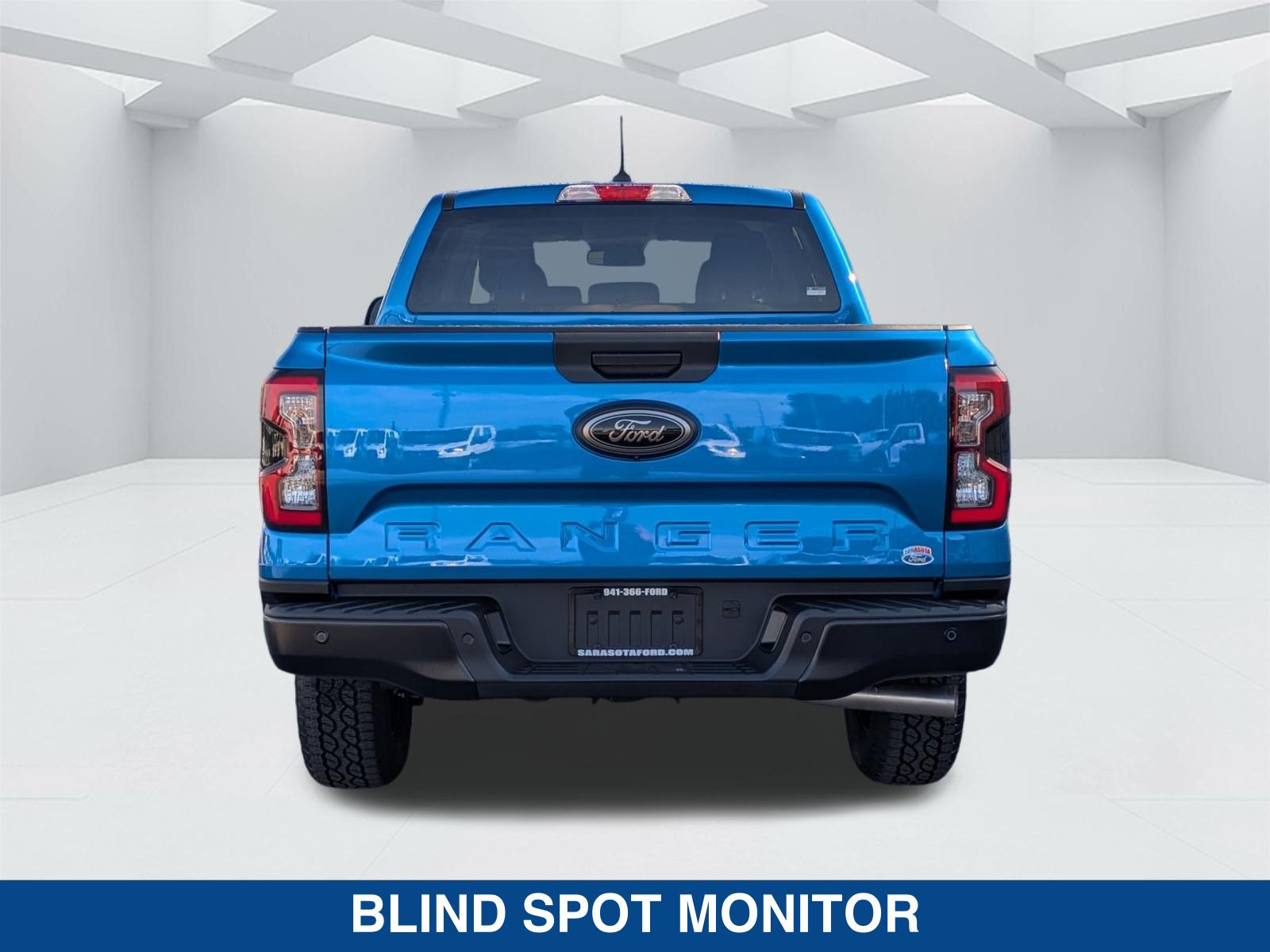 New 2026 Ford Ranger XLT w/ Black Appearance Package RWD image 7