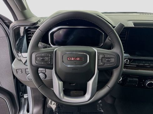 New 2026 GMC Sierra 1500 Elevation AWD/4WD image 11
