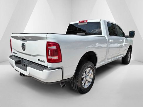 Used 2024 RAM 2500 Laramie AWD/4WD image 7
