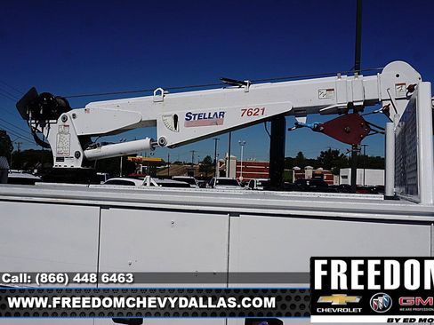 Used 2015 Ford F550 4x4 Regular Cab Super Duty image 30