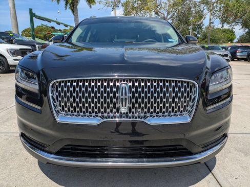 Used 2023 Lincoln Nautilus AWD w/ Premium Package image 8