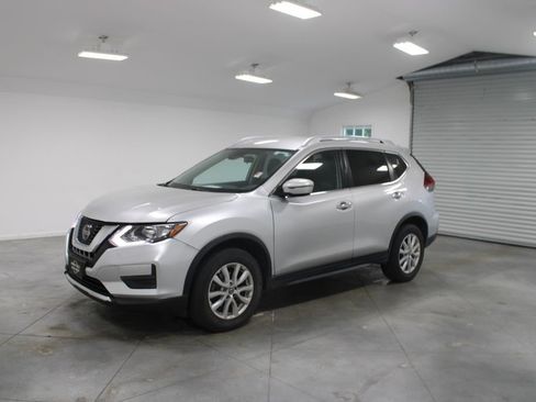 Used 2020 Nissan Rogue SV AWD/4WD image 4