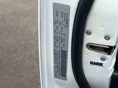 Used 2017 RAM 1500 Express image 34