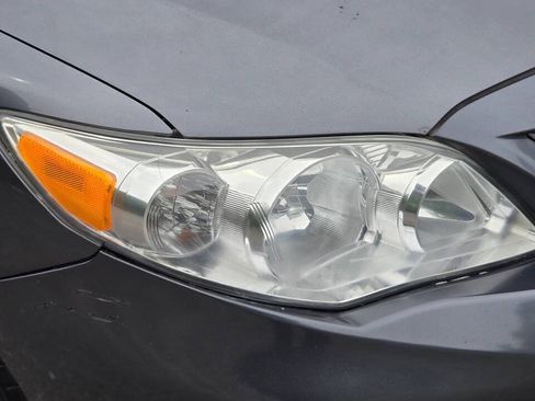 Used 2012 Toyota Corolla LE w/ Premium Pkg FWD image 11