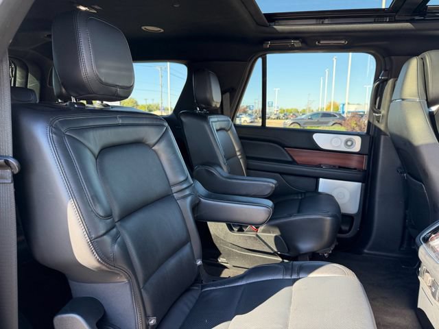 Used 2021 Lincoln Navigator L Reserve AWD/4WD image 25