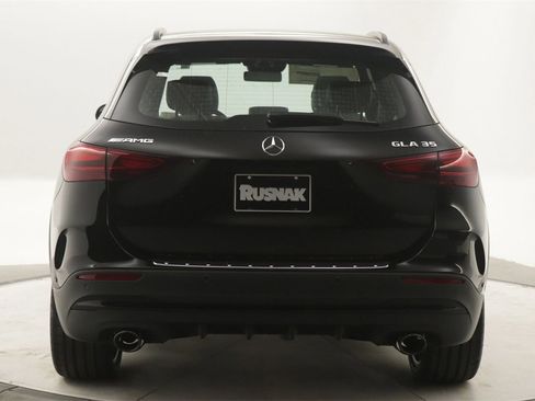 New 2026 Mercedes-Benz GLA 35 AMG 4MATIC image 3