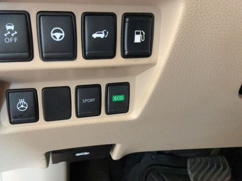 Used 2020 Nissan Rogue SL w/ Premium Package FWD image 22