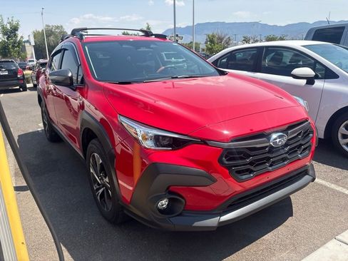 Used 2025 Subaru Crosstrek 2.5i Premium AWD/4WD image 2